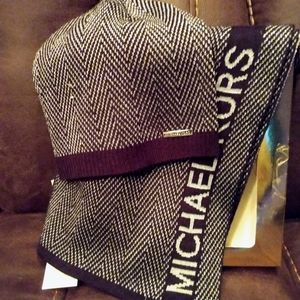 Woman's hat and scarf